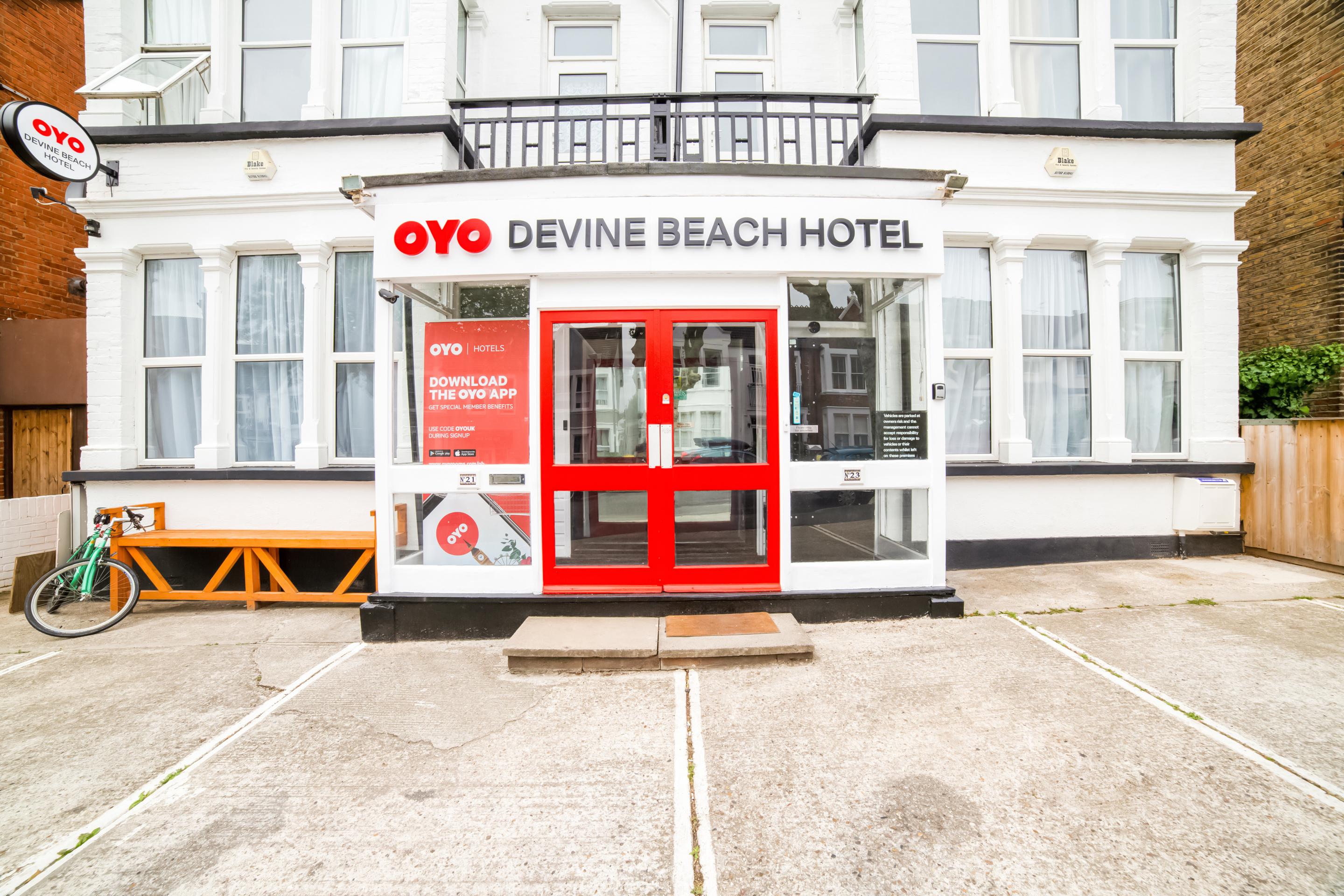 Oyo Devine Beach Hotel, Westcliff Southend-On-Sea Exterior photo